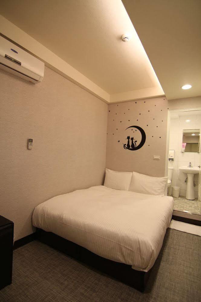 Holiday Fun Hostel Taipei Eksteriør billede